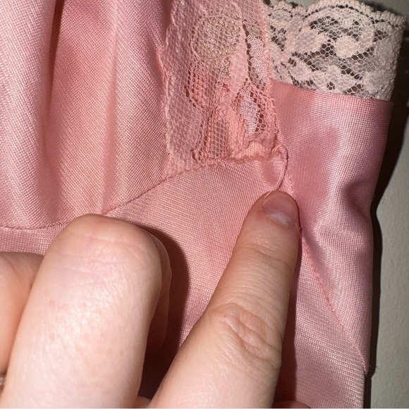 Women’s Reitman’s Brand Vintage Elegant Pink Lace Slip Nightgown Dress Size M - Picture 9 of 16